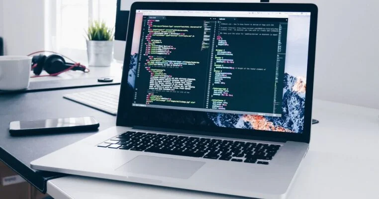 7 Pilihan Terbaik & Paling Handal Text Editor Komputer dan Laptop