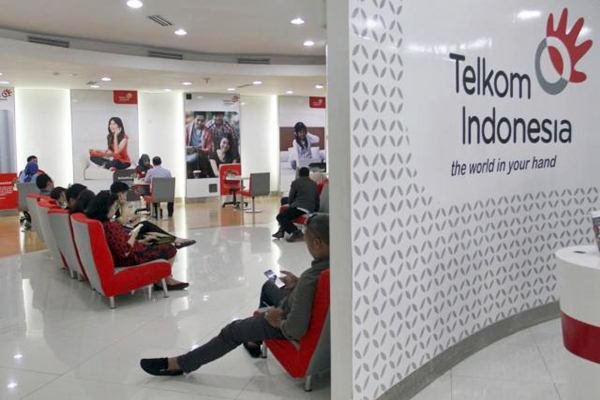 Melakukan pemutusan layanan langsung di Plasa Telkom